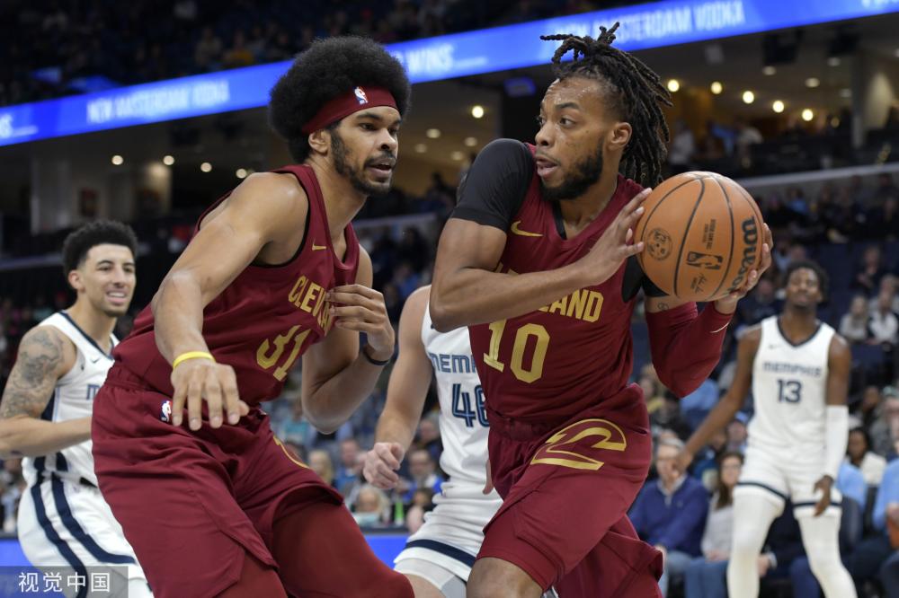 后防线遇到 后防线遇到