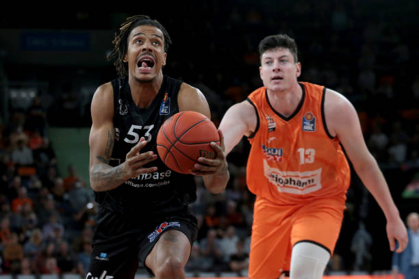 通过分析这 通过分析这